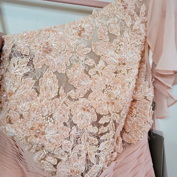 Size 8 (L) 100% silk light pink dress from Aolisha - Picture 3 of 9